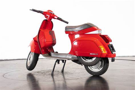 Piaggio Vespa PK